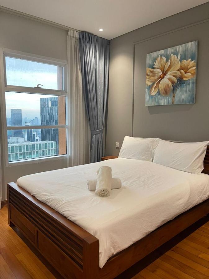 Klcc Sky Suites Kuala Lumpur Bagian luar foto
