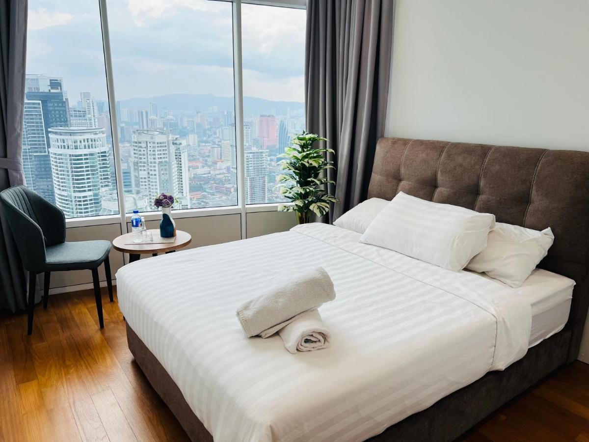 Klcc Sky Suites Kuala Lumpur Bagian luar foto