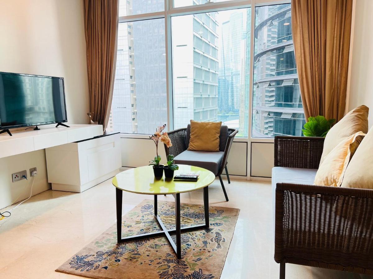 Klcc Sky Suites Kuala Lumpur Bagian luar foto