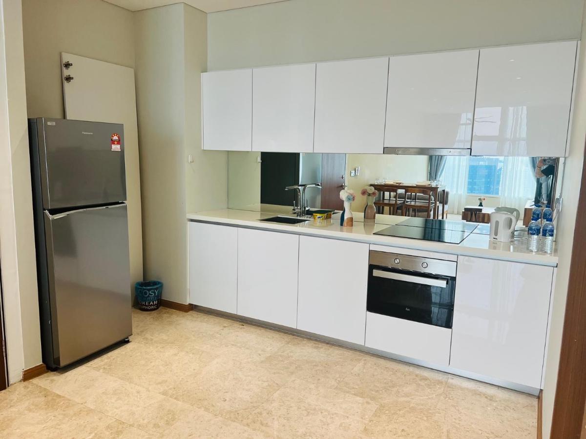 Klcc Sky Suites Kuala Lumpur Bagian luar foto